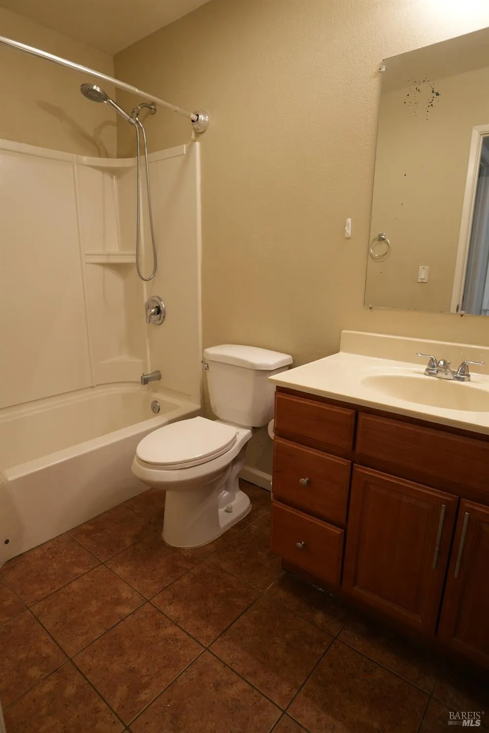 229 Long Street Suisun City, CA 94585