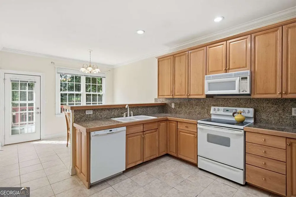 245 Deerhill DR Bogart, GA 30622