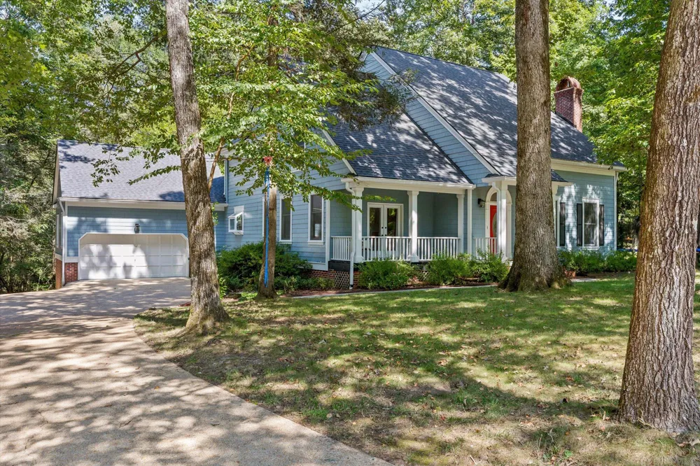 5 Brooks Edge Lane Signal Mountain, TN 37377