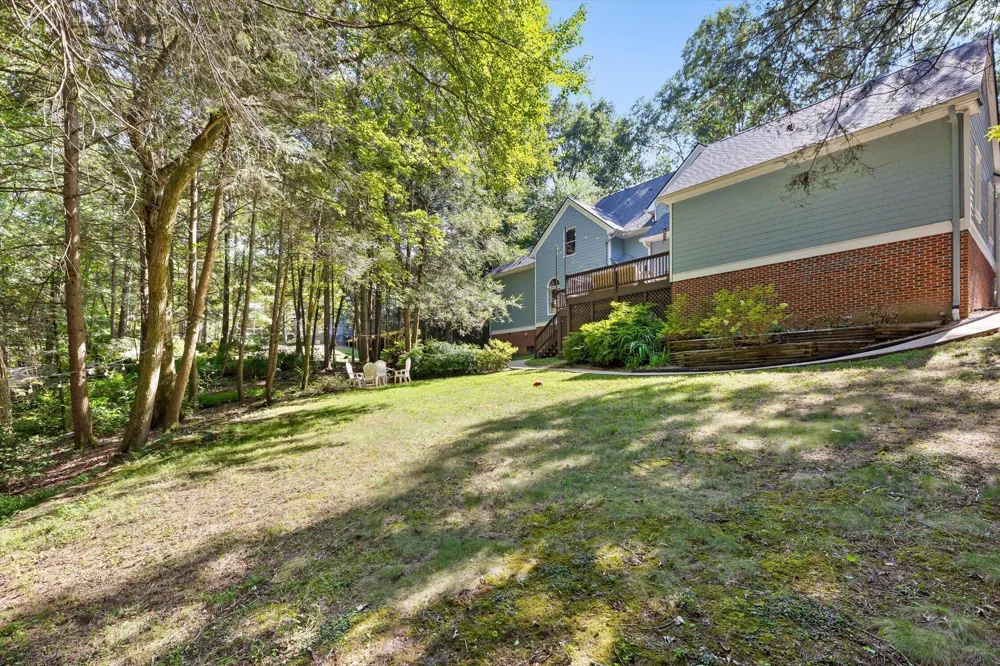 5 Brooks Edge Lane Signal Mountain, TN 37377
