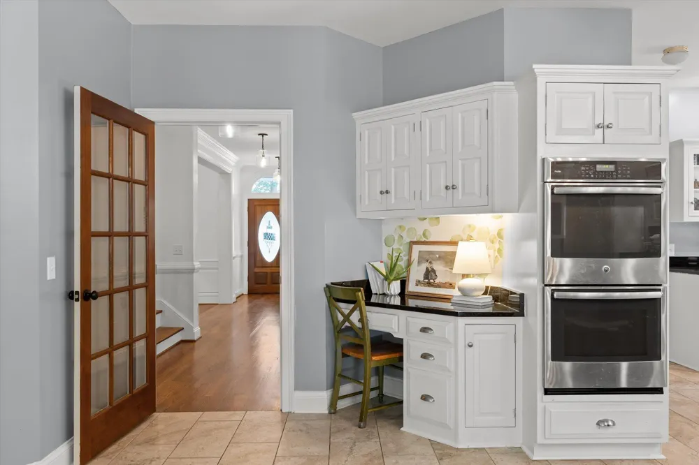 5 Brooks Edge Lane Signal Mountain, TN 37377