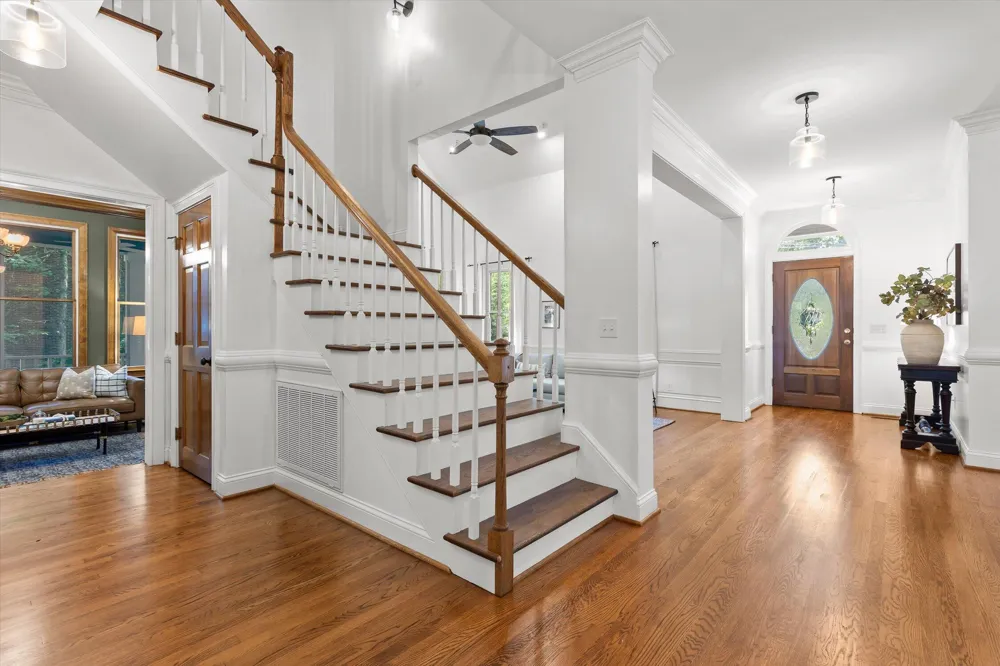 5 Brooks Edge Lane Signal Mountain, TN 37377