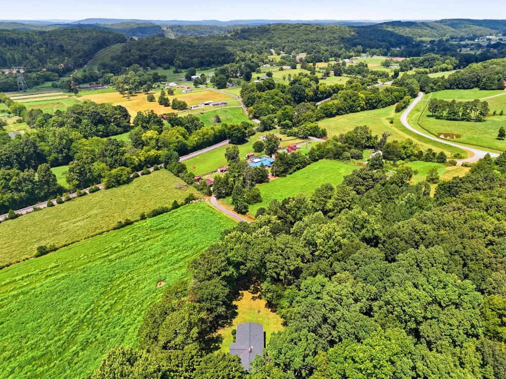 213 Dunn Farm Road SE Cleveland, TN 37323