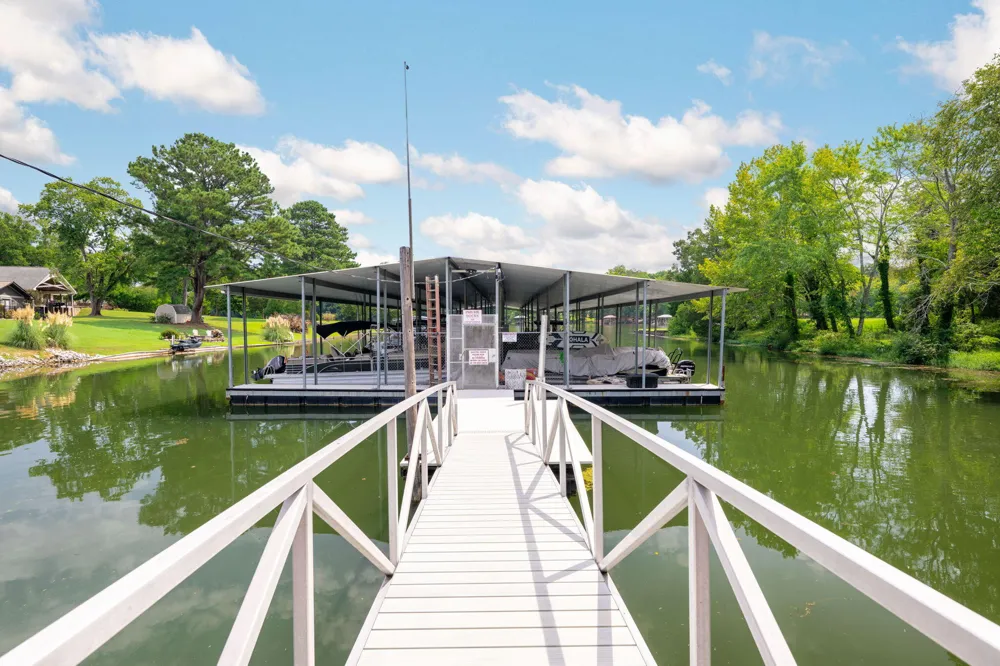 9113 Edgewater Road Chattanooga, TN 37416
