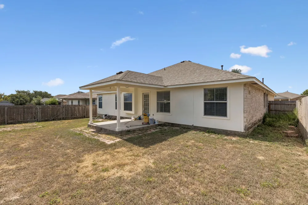 1512 Sweet Leaf Lane Pflugerville, TX 78660