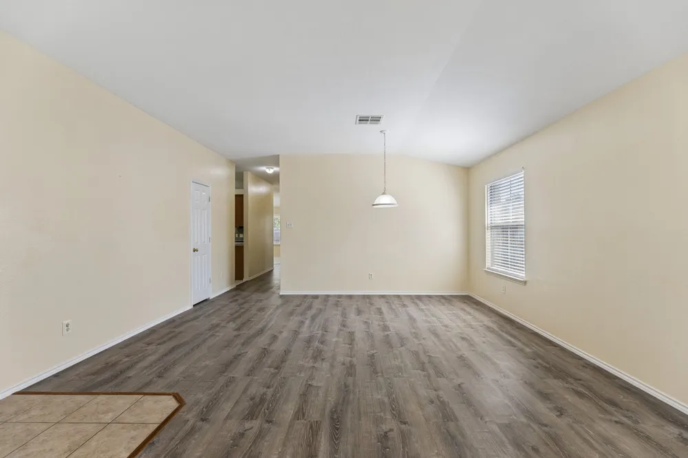 1512 Sweet Leaf Lane Pflugerville, TX 78660
