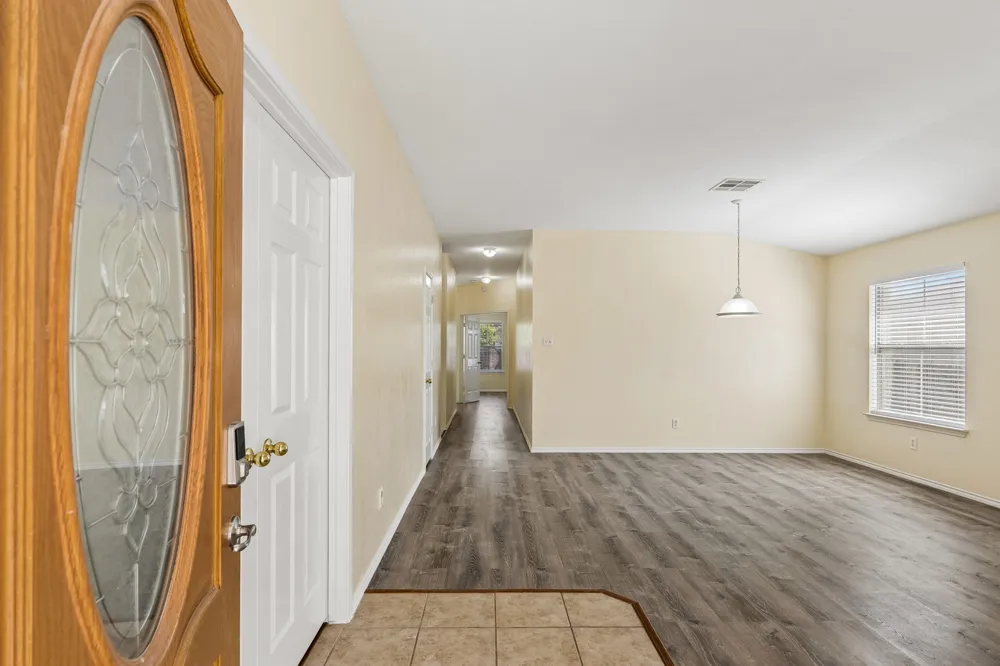1512 Sweet Leaf Lane Pflugerville, TX 78660