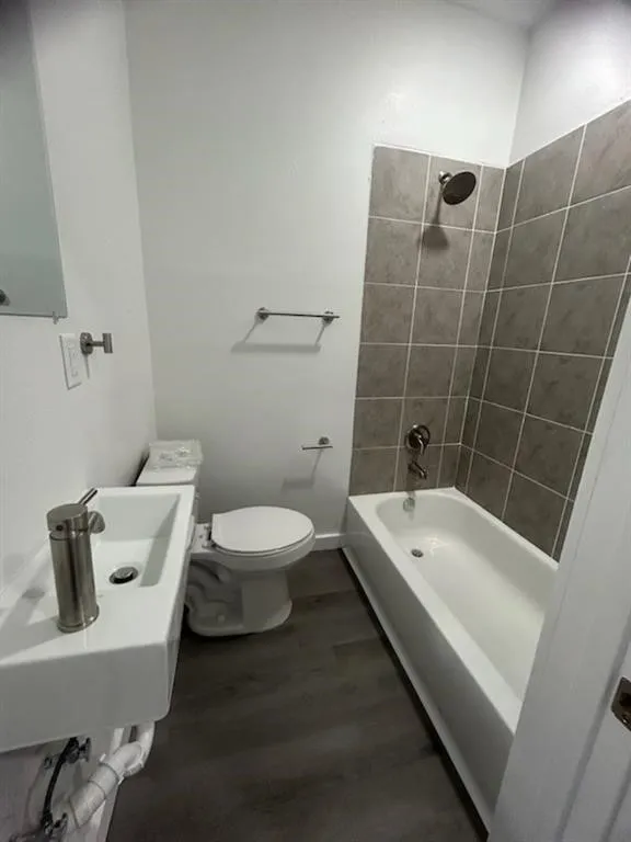 418 Carleta Street #10 Corpus Christi, TX 78418