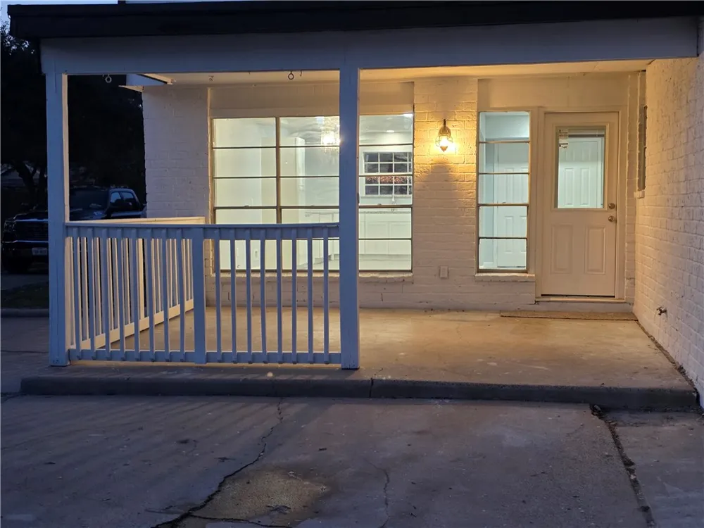 932 Waterview Street Portland, TX 78374