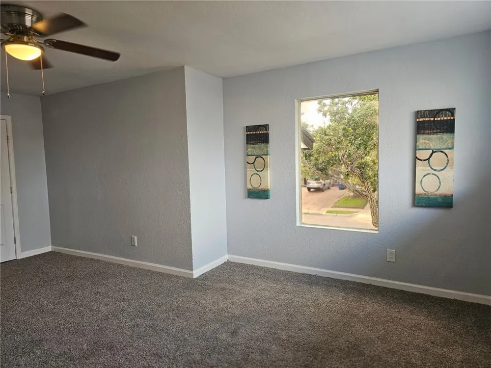 932 Waterview Street Portland, TX 78374