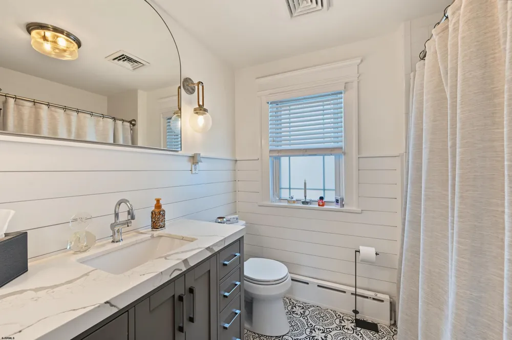 397 Pitney Road Absecon, NJ 08201