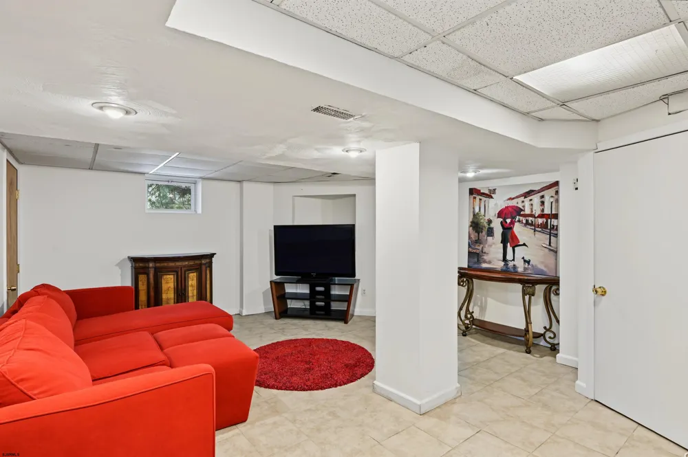 397 Pitney Road Absecon, NJ 08201