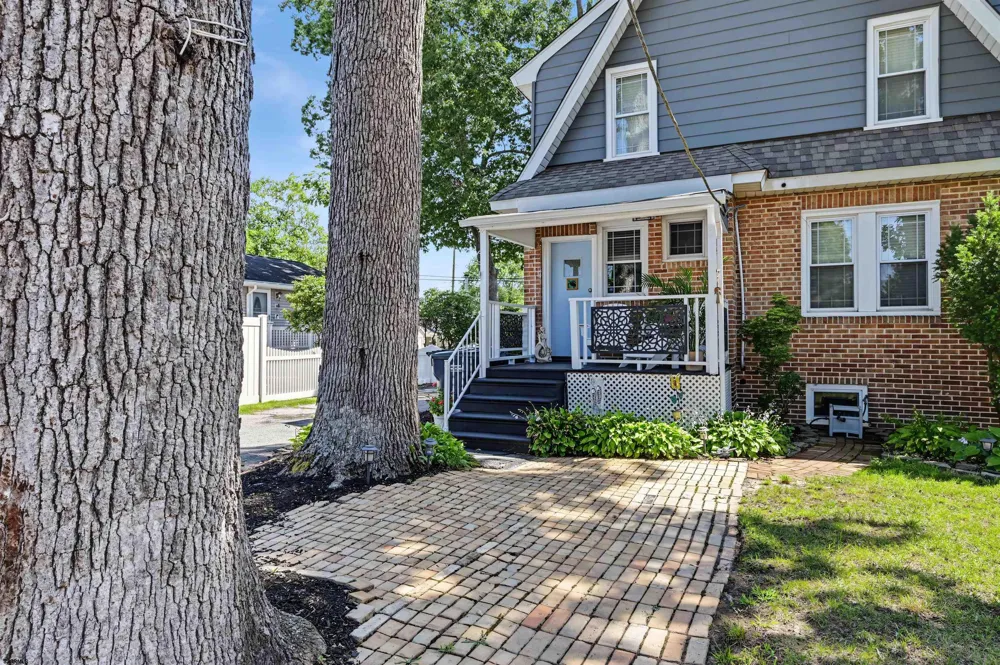 397 Pitney Road Absecon, NJ 08201