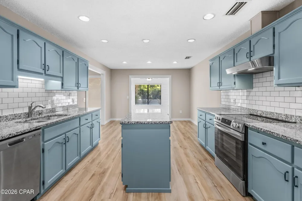 3415 Country Club Court Lynn Haven, FL 32444