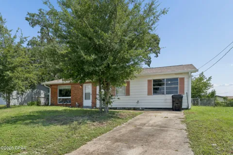 910 Nottingham Drive