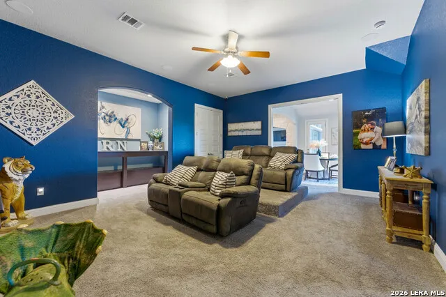 2550 BLACK BEAR DR New Braunfels, TX 78132