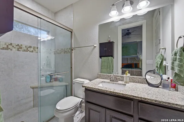 2550 BLACK BEAR DR New Braunfels, TX 78132
