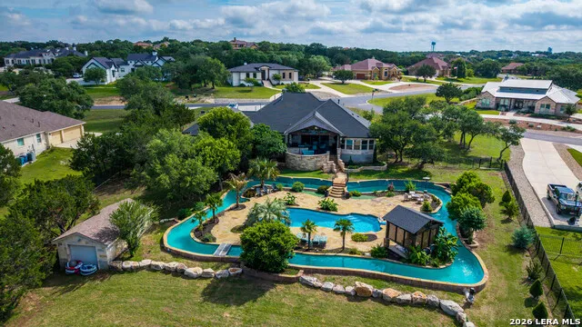 2550 BLACK BEAR DR New Braunfels, TX 78132
