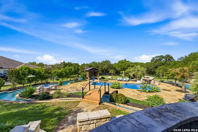 2550 BLACK BEAR DR New Braunfels, TX 78132
