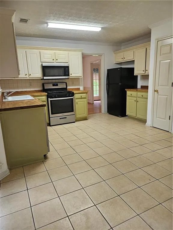 3530 Hog Mountain Road Dacula, GA 30019