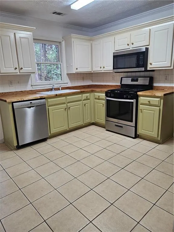 3530 Hog Mountain Road Dacula, GA 30019