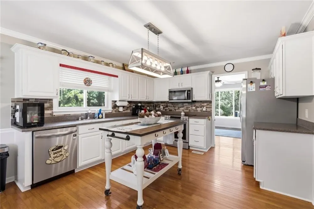 12 Appling Way NE Cartersville, GA 30121