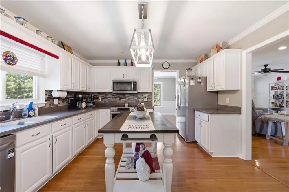 12 Appling Way NE Cartersville, GA 30121