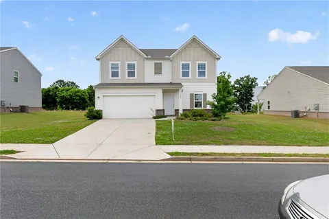 160 Verona Drive NW