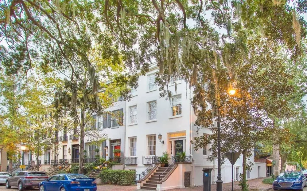 1 E Gordon Street #Studio Savannah, GA 31401