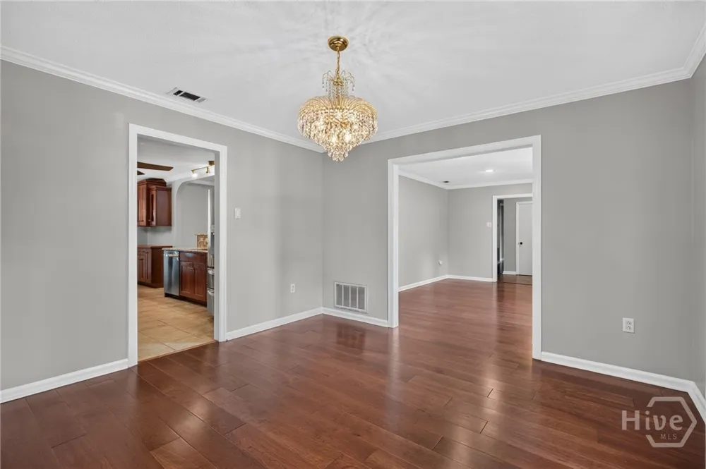 304 Wellington Road Savannah, GA 31410