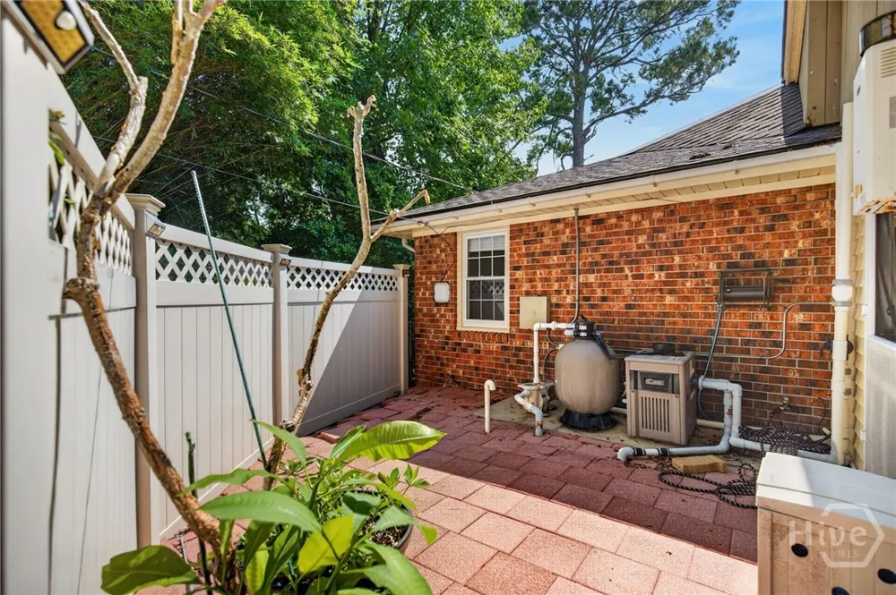 304 Wellington Road Savannah, GA 31410