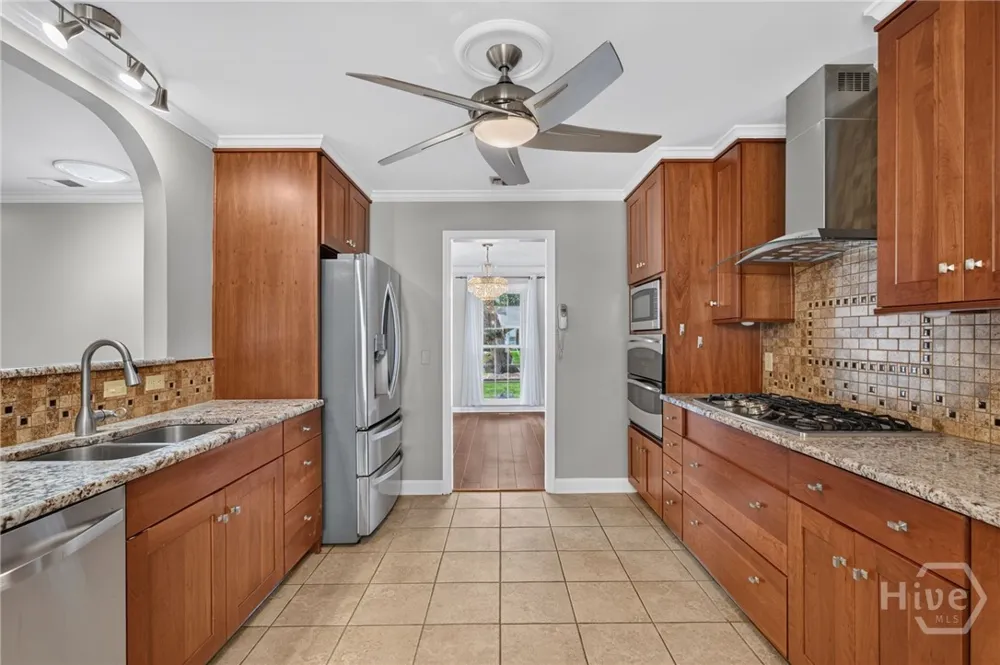 304 Wellington Road Savannah, GA 31410