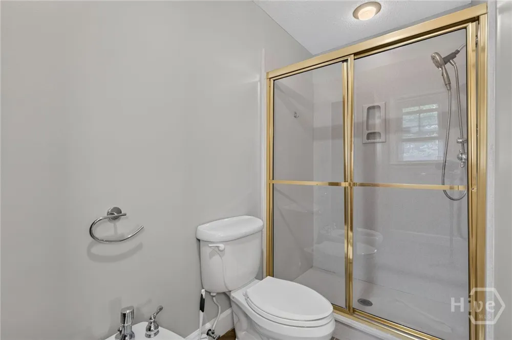 304 Wellington Road Savannah, GA 31410