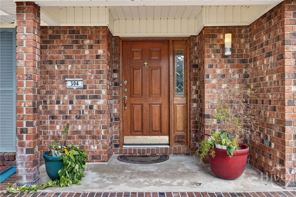 304 Wellington Road Savannah, GA 31410