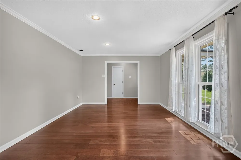 304 Wellington Road Savannah, GA 31410