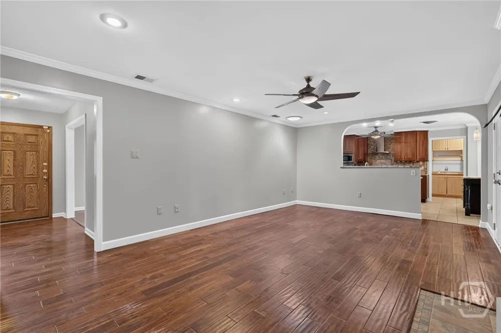 304 Wellington Road Savannah, GA 31410