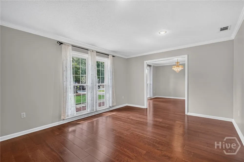 304 Wellington Road Savannah, GA 31410
