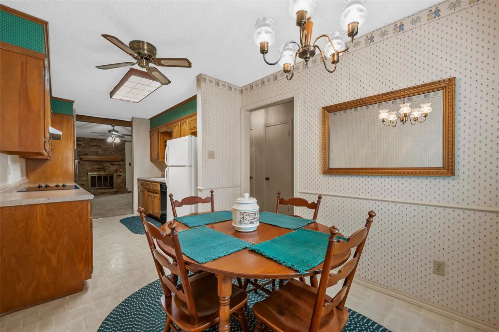 721 Pawnee Trail Hewitt, TX 76643