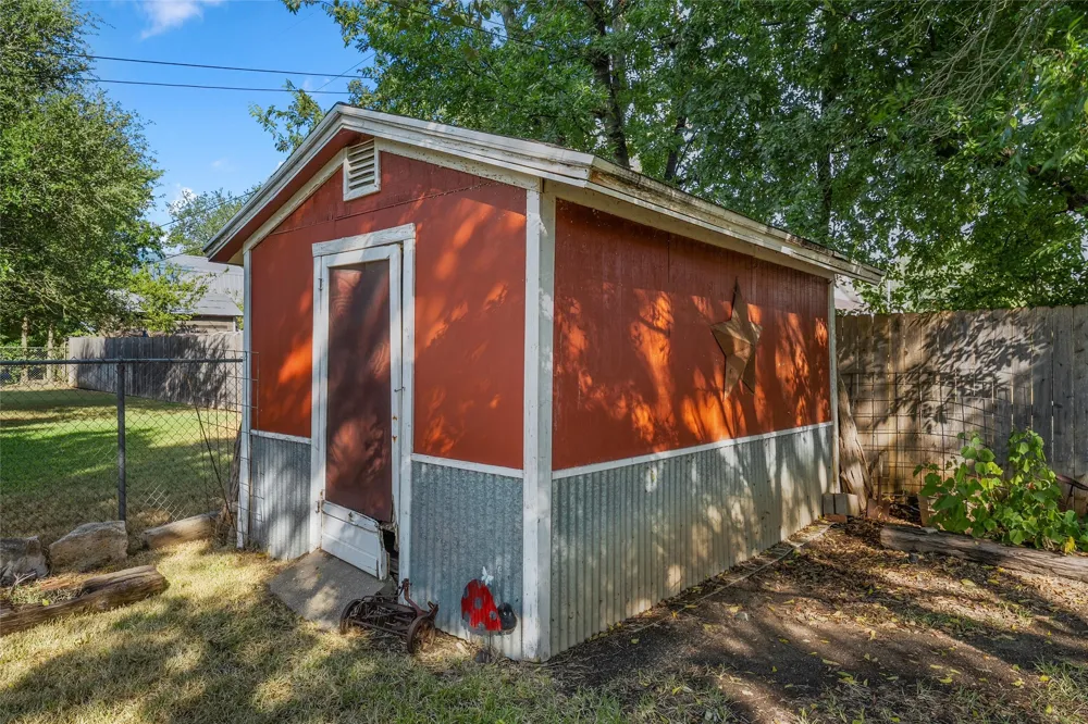 721 Pawnee Trail Hewitt, TX 76643
