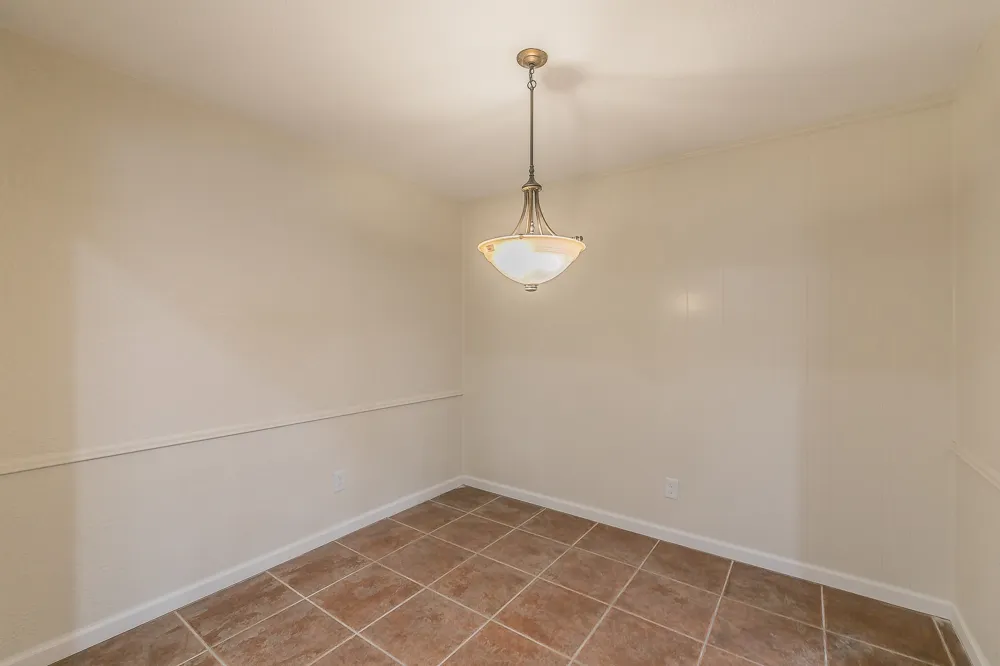 2807 Summit View Drive Bedford, TX 76021