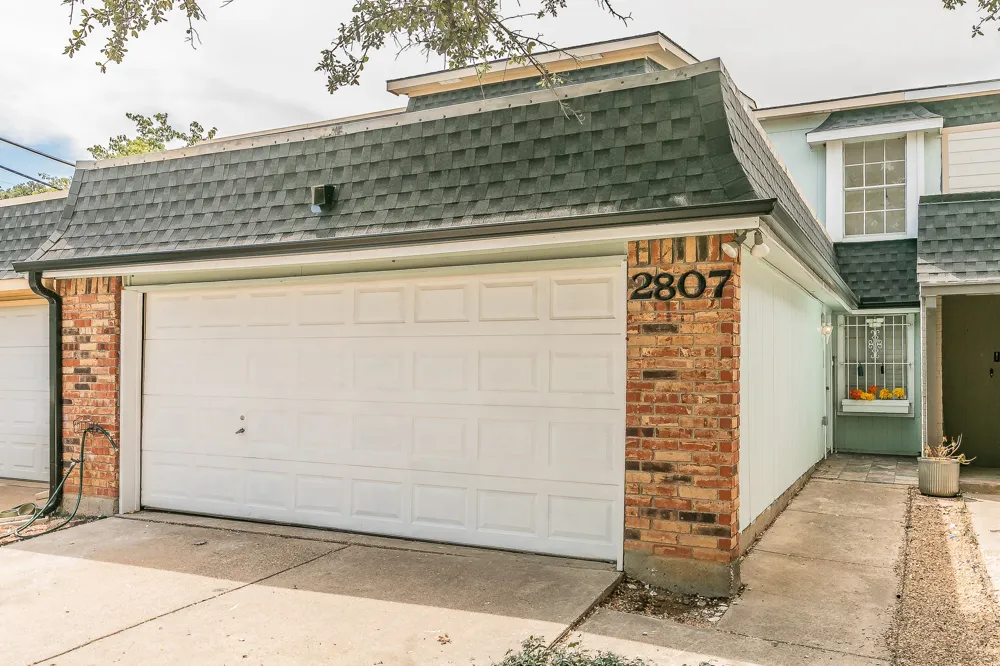 2807 Summit View Drive Bedford, TX 76021