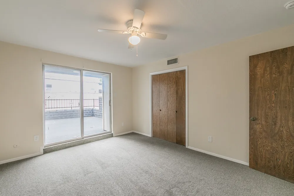 2807 Summit View Drive Bedford, TX 76021