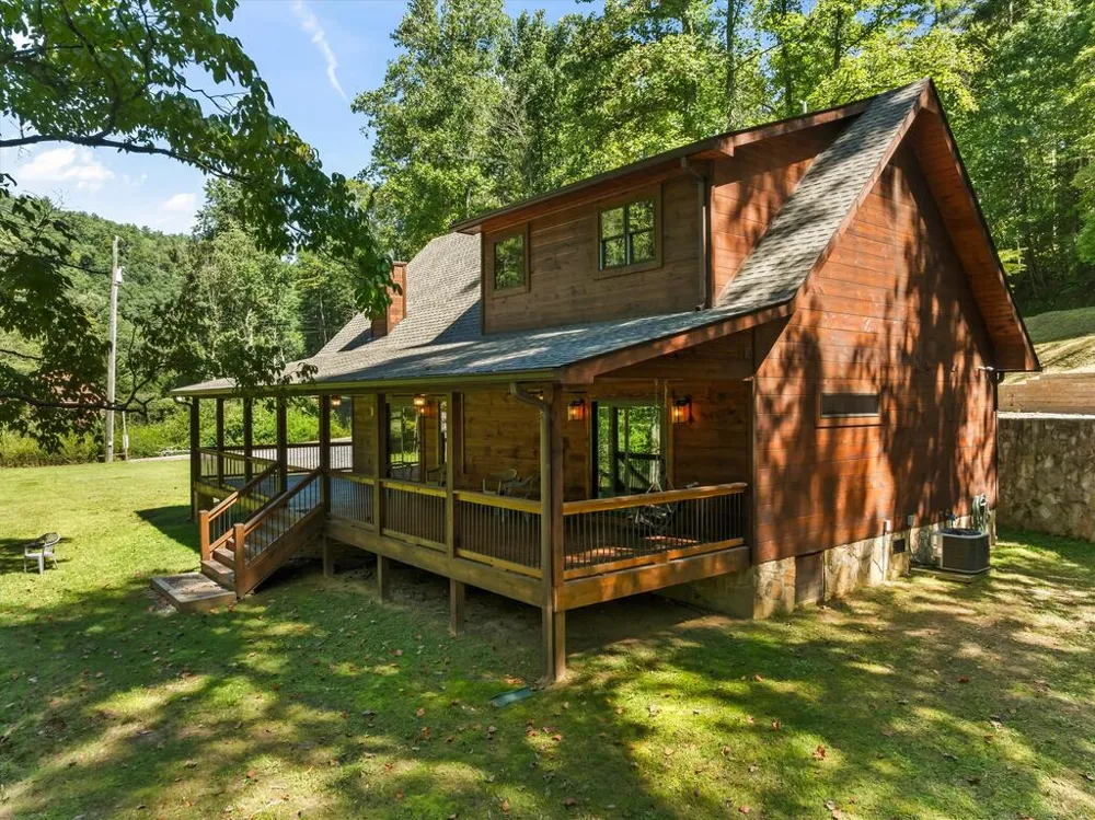 Riverview Drive Robbinsville, NC 28771