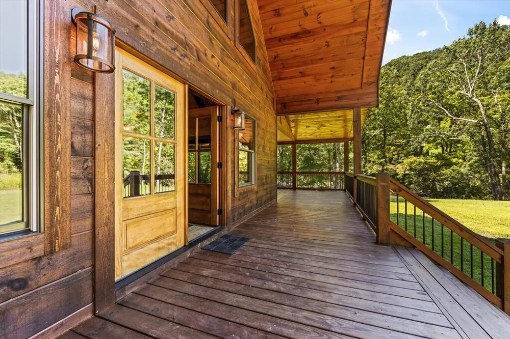 Riverview Drive Robbinsville, NC 28771