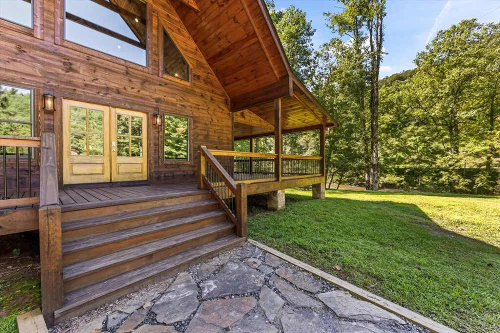 Riverview Drive Robbinsville, NC 28771