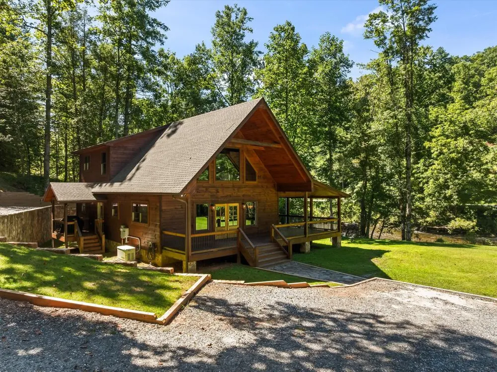 Riverview Drive Robbinsville, NC 28771