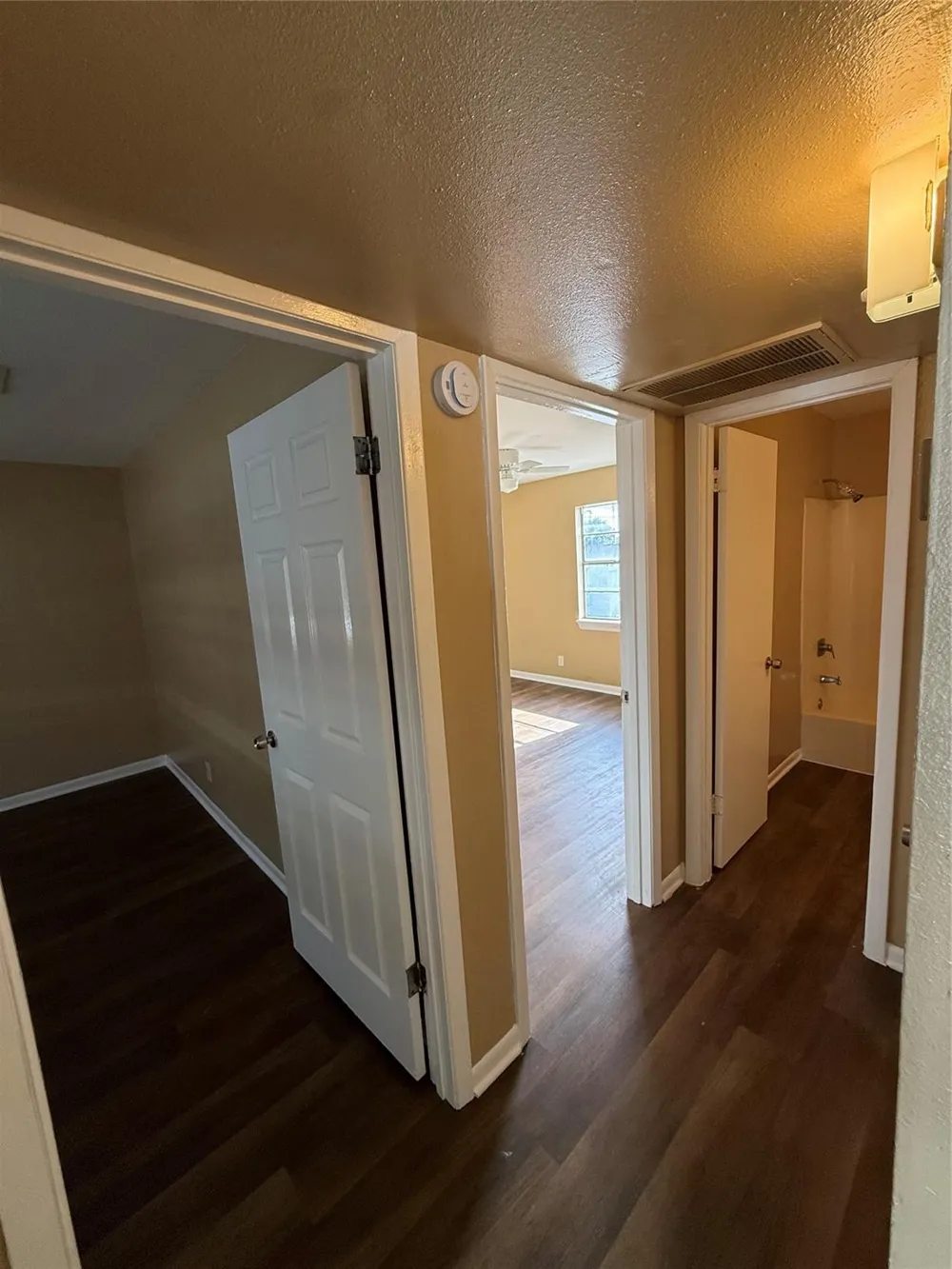 5225 Avenue R 1/2 #5 Galveston, TX 77550