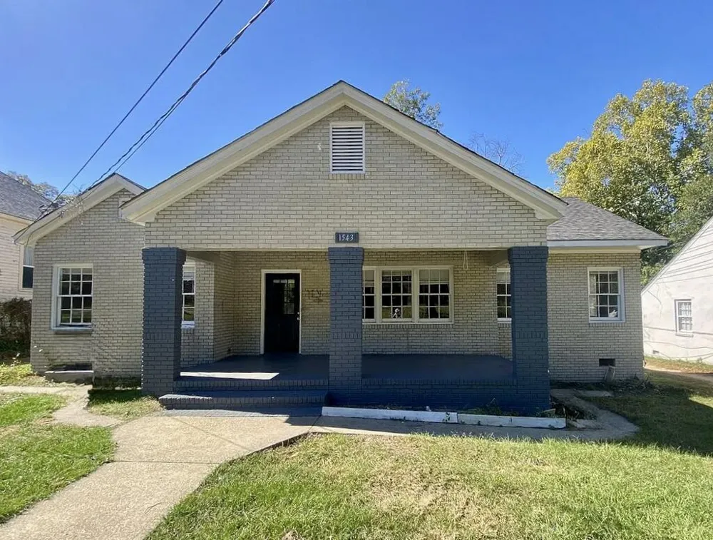 2605 Jones Avenue Columbus, GA 31904