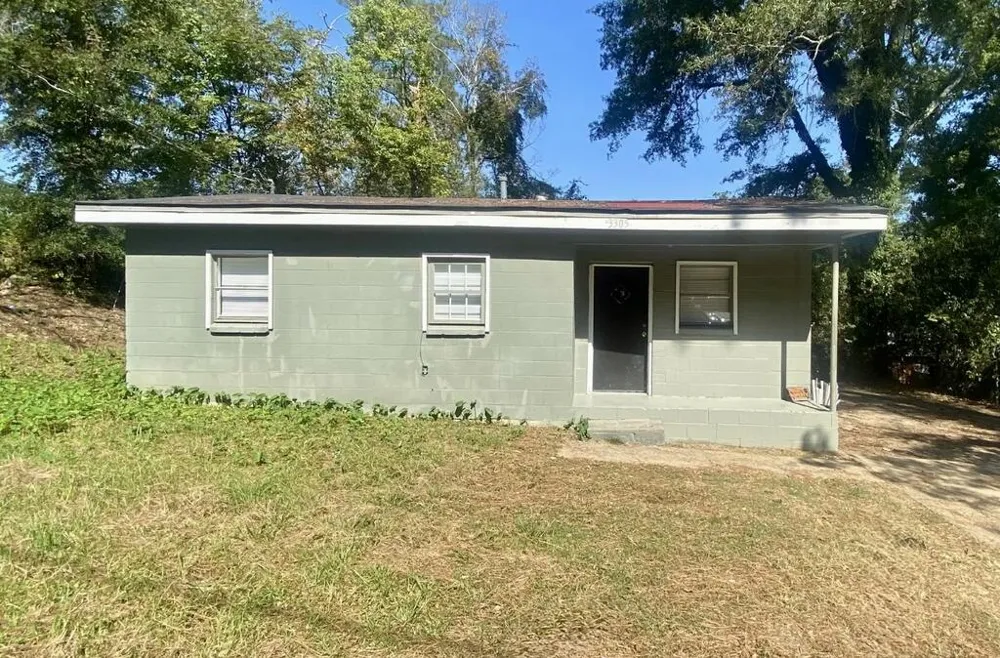 2605 Jones Avenue Columbus, GA 31904
