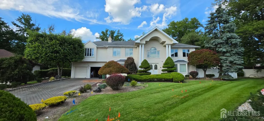 6 Sandra Drive Edison, NJ 08820